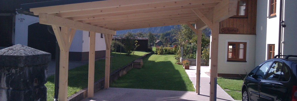 holzbau-zimmerei-carport-bad-goisern.jpg